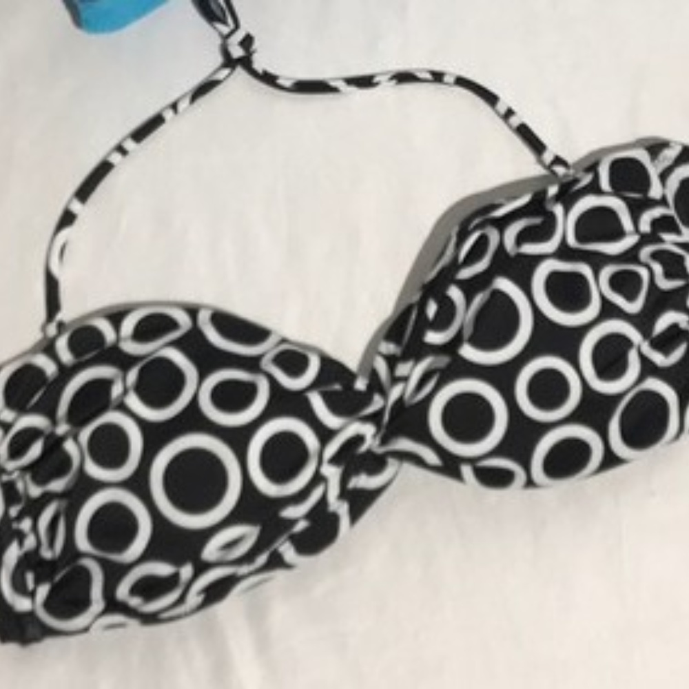 VICTORIA SECRET BLACK WHITE CIRCLE BIKINI TOP